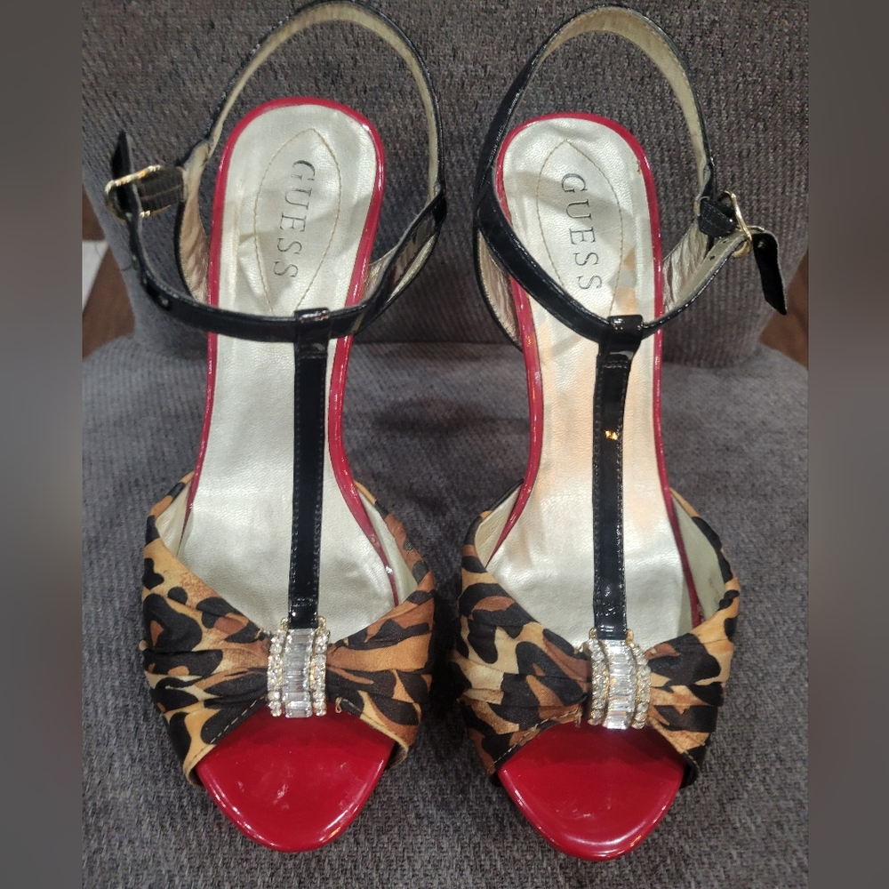 GUESS Women's Red and Leopard Print Heels